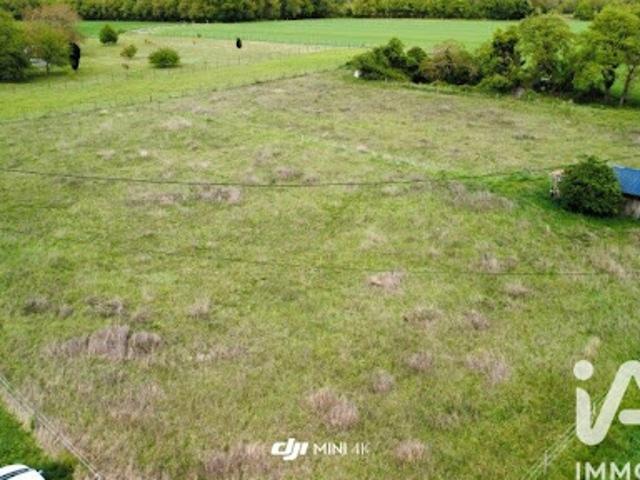 Vente Terrain 7540 m2 Chinon