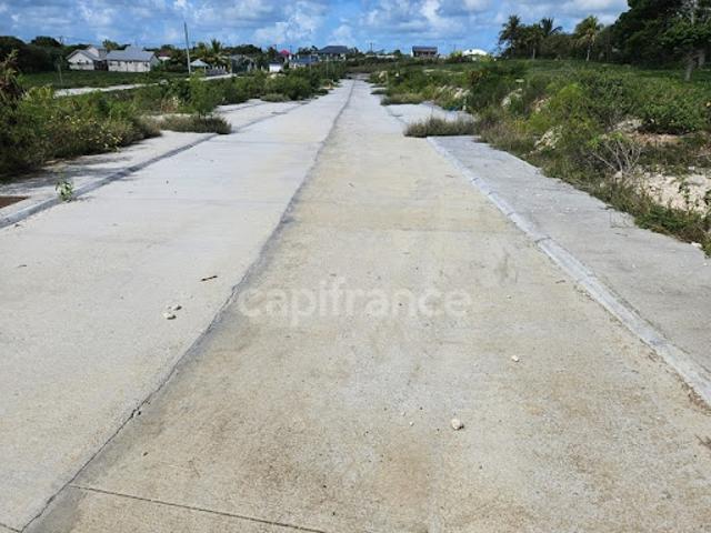 Vente Terrain 760 m2 Petit canal