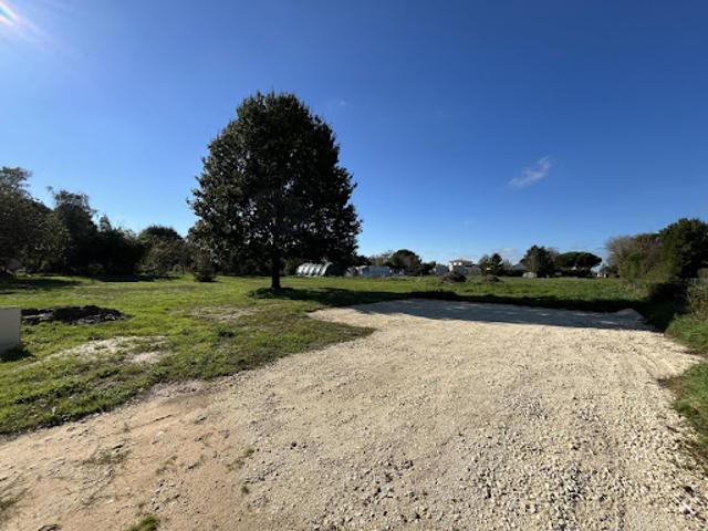 Vente Terrain 762 m2 Etaules