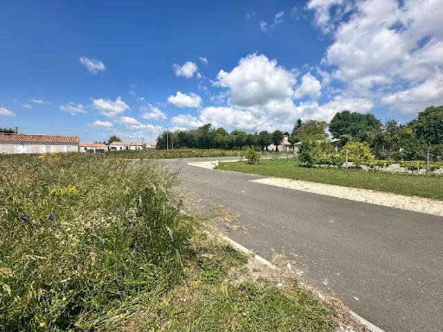 Vente Terrain 780 m2 Thenac