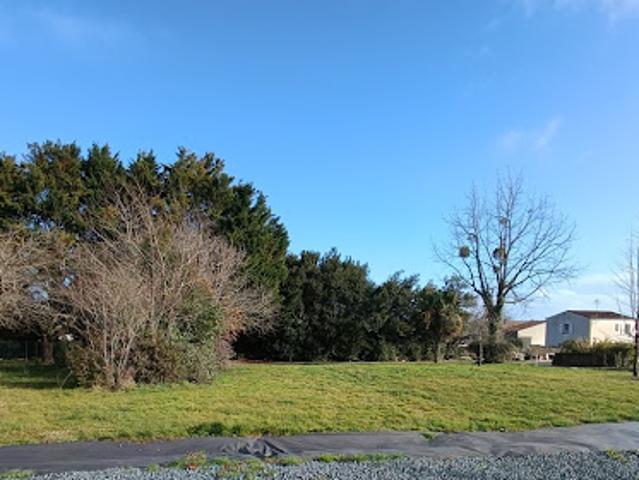 Vente Terrain 780 m2 Breuillet