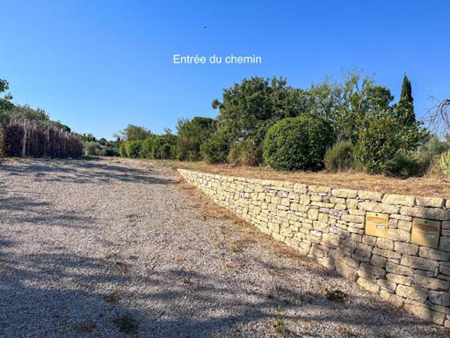 Vente Terrain 780 m2 Lagnes