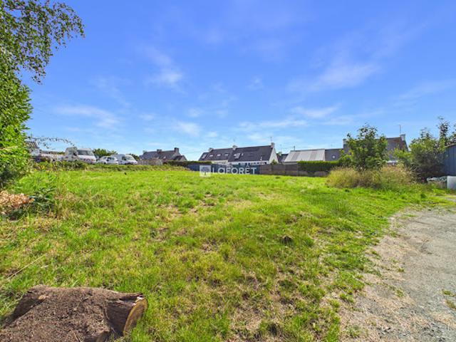 Vente Terrain 786 m2 Treffiagat