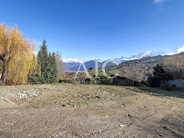 Vente Terrain 703 m2 Combloux
