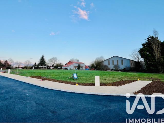 Vente Terrain 703 m2 Séris