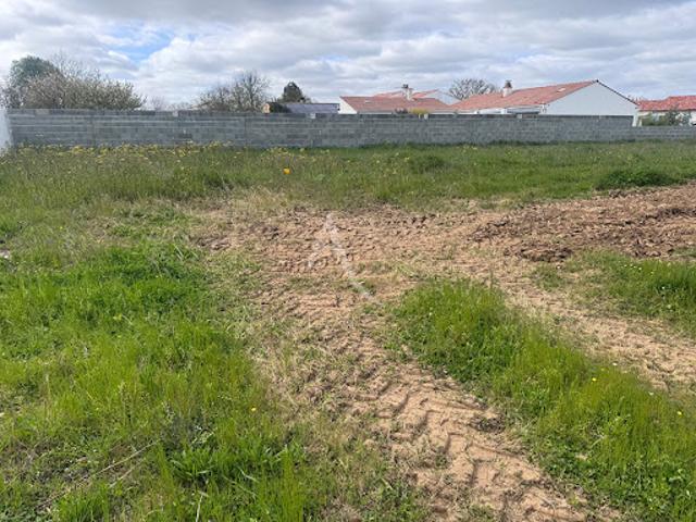 Vente Terrain 701 m2 Angles