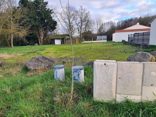 Vente Terrain 701 m2 Gorges
