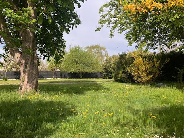 Vente Terrain 701 m2 Septeuil