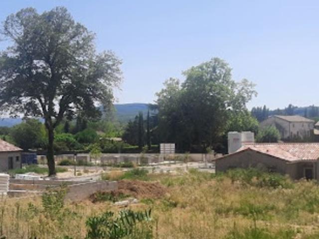 Vente Terrain 711 m2 Montelimar
