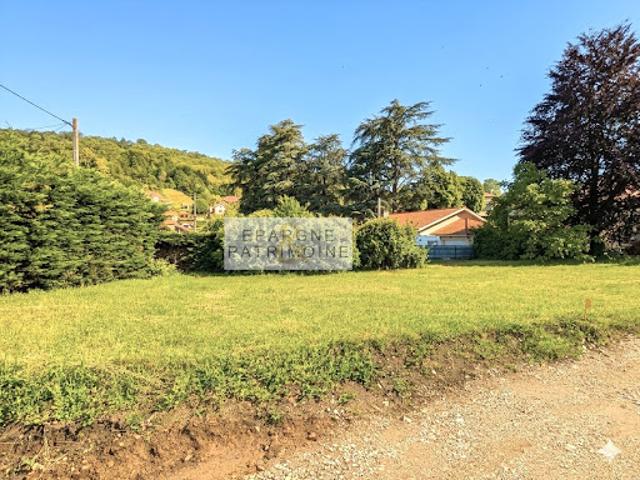 Vente Terrain 711 m2 Panossas