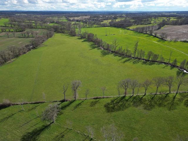 Vente Terrain 72960 m2 Lys Saint Georges