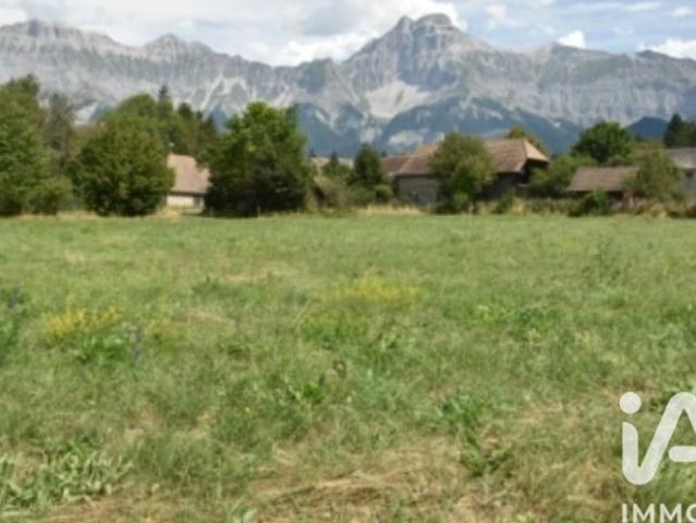 Vente Terrain 730 m²