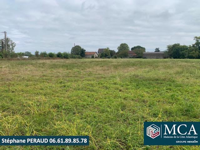 Vente Terrain 735 m2 Biron