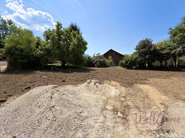 Vente Terrain 735 m2 Grésy sur Aix
