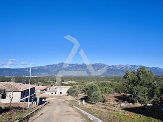 Vente Terrain 0 m2 Figari
