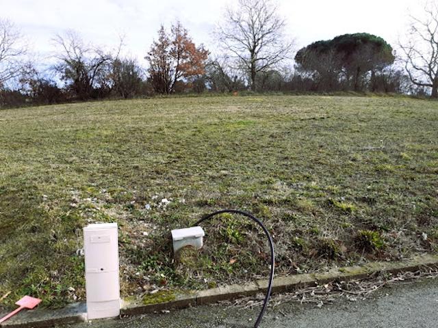 Vente Terrain 842 m2 Lanta