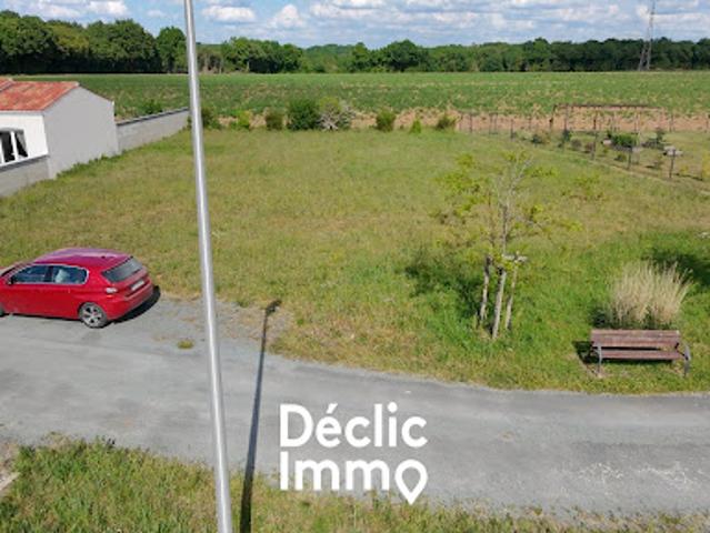 Vente Terrain 848 m2 Juicq