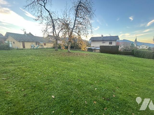 Vente Terrain 853 m2 Mouxy