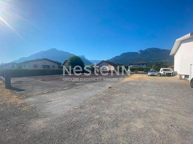 Vente Terrain 850 m2 Saint Pierre en Faucigny