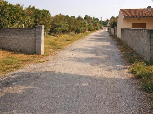 Vente Terrain 852 m²