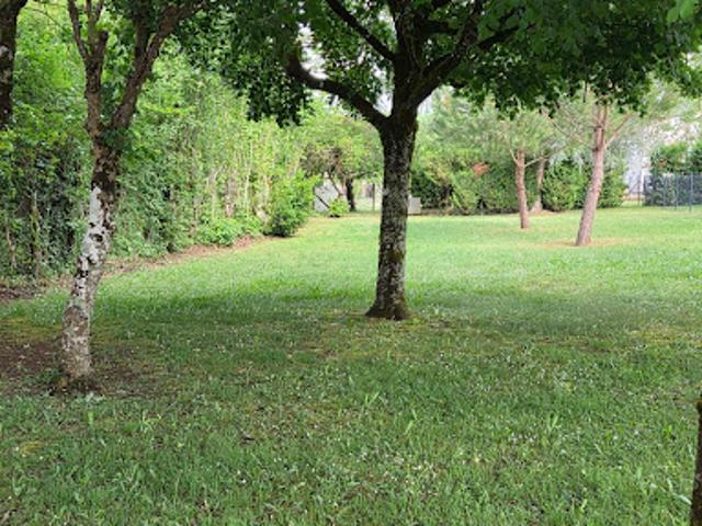 Vente Terrain 898 m2 Puymoyen