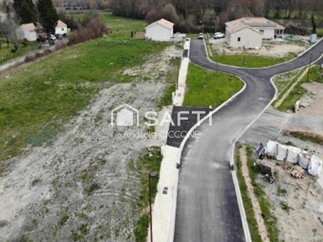Vente Terrain 800 m2 Vertheuil