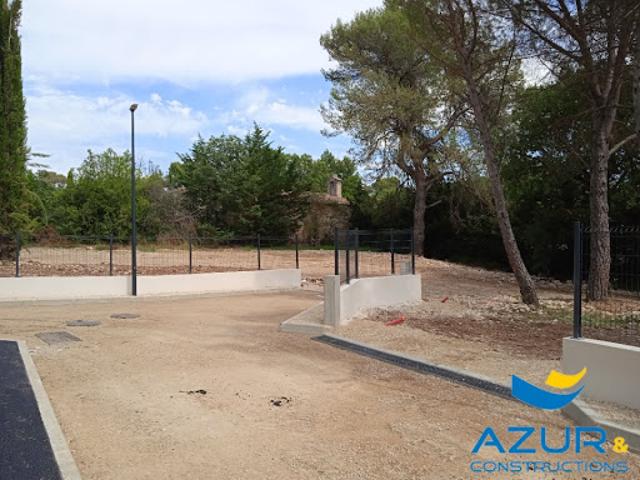 Vente Terrain 804 m2 La Bastide des Jourdans