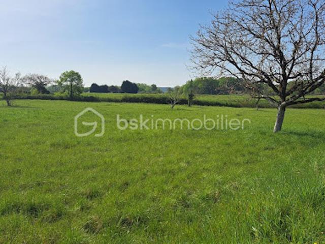 Vente Terrain 8192 m2 Saint Front de Pradoux