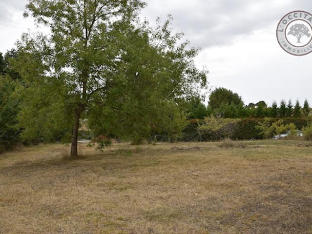 Vente Terrain 819 m2 L'Isle Jourdain