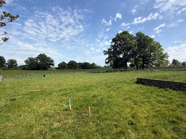 Vente Terrain 831 m2 Séreilhac