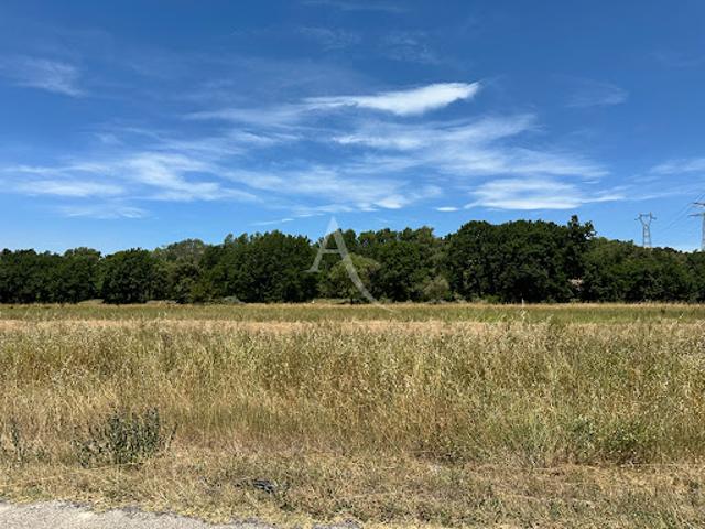 Vente Terrain 8350 m2 Vinon sur Verdon