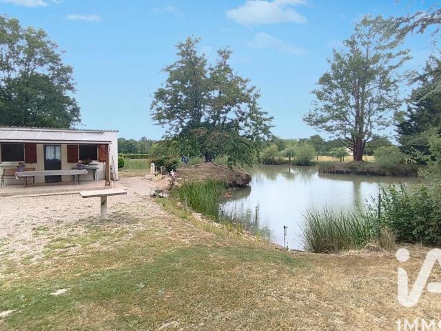 Vente Terrain 8 000 m²
