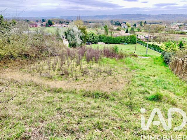 Vente Terrain 944 m2 Neuvic