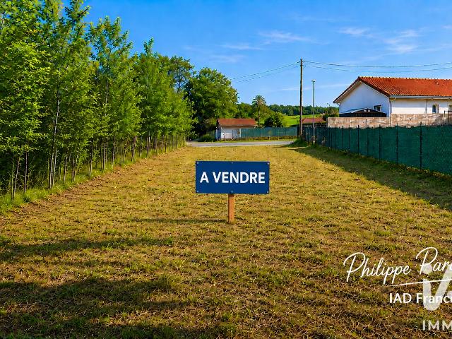 Vente Terrain 946 m²