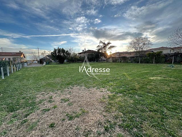 Vente Terrain 953 m2 Roques