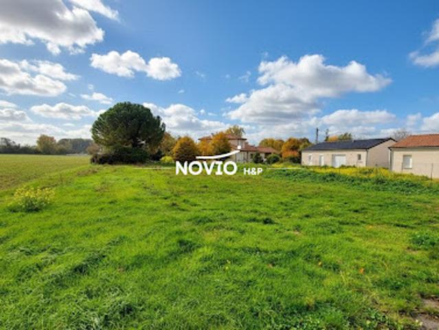 Vente Terrain 950 m2 Neuville de Poitou