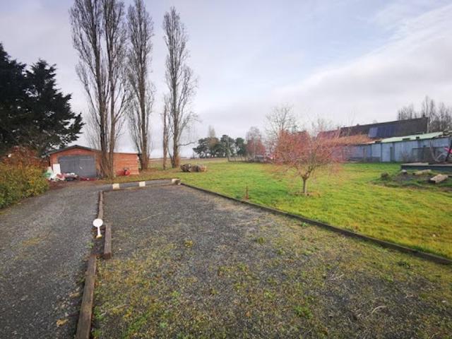 Vente Terrain 951 m2 Druye