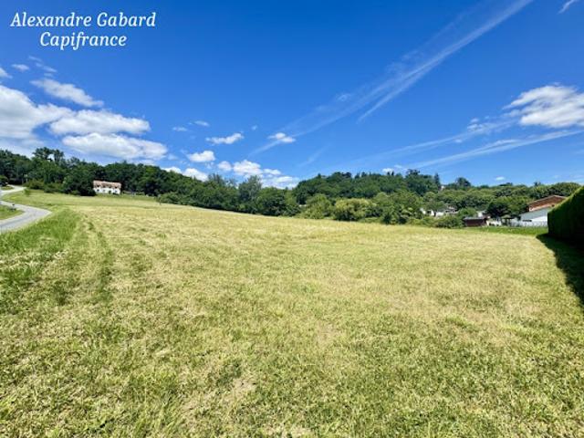 Vente Terrain 9775 m2 Casseuil
