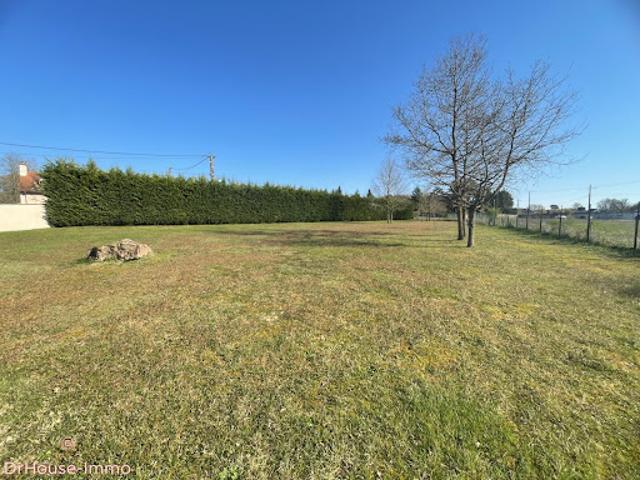 Vente Terrain 980 m2 Amilly