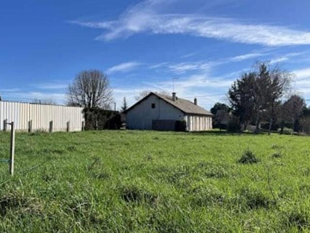 Vente Terrain 982 m2 Usson du Poitou