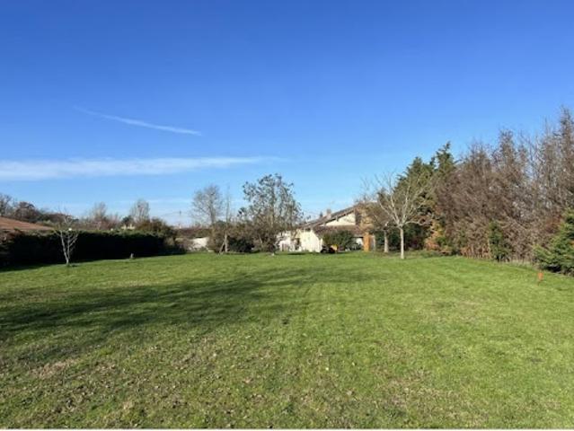 Vente Terrain 900 m2 Brax