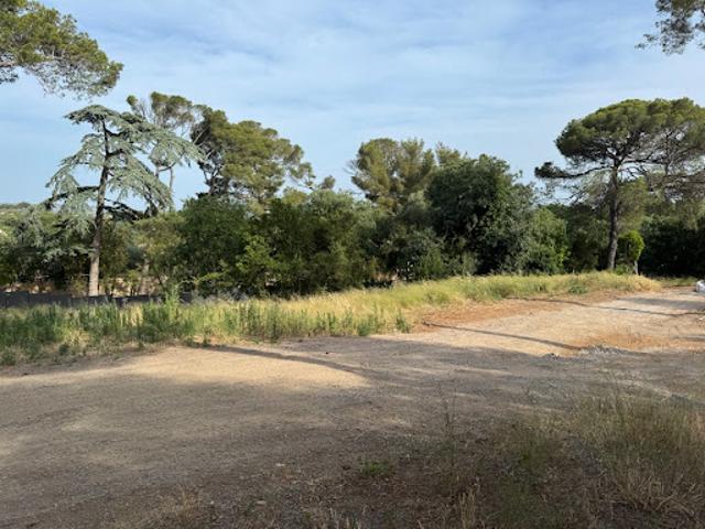 Vente Terrain 900 m2 Cournonsec