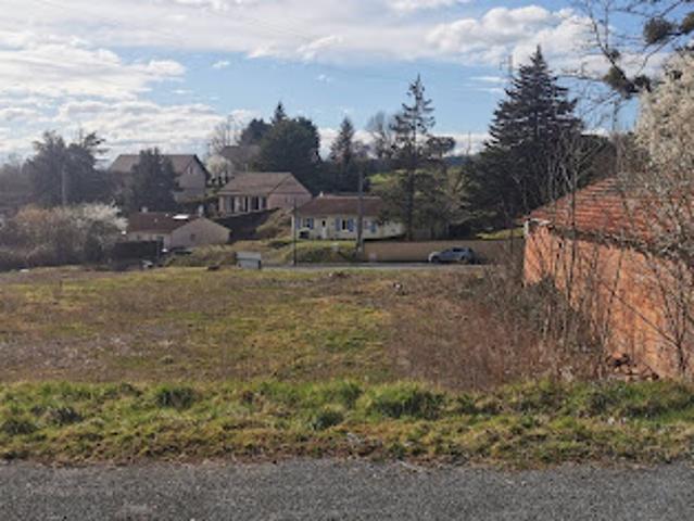 Vente Terrain 900 m2 Cusset