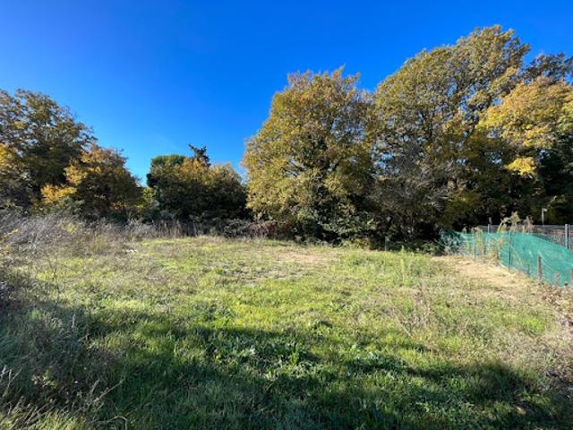 Vente Terrain 900 m2 Le Puy Sainte Réparade