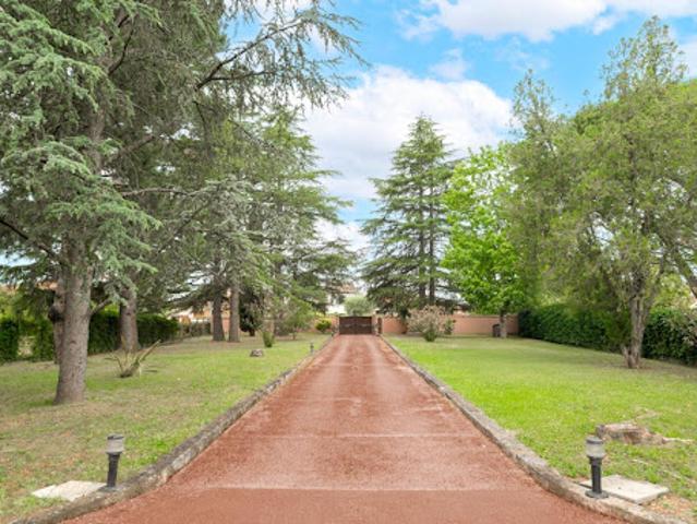 Vente Terrain 910 m2 Castelginest