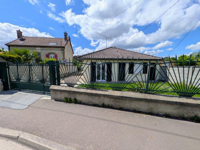 Vente Troyes maison plain pied 71m2 2 chambres sur 403m2 ter