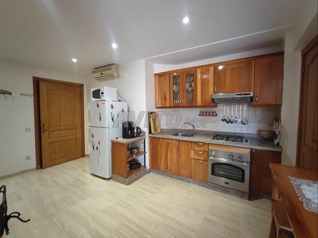 Vente très joli studio centre ville