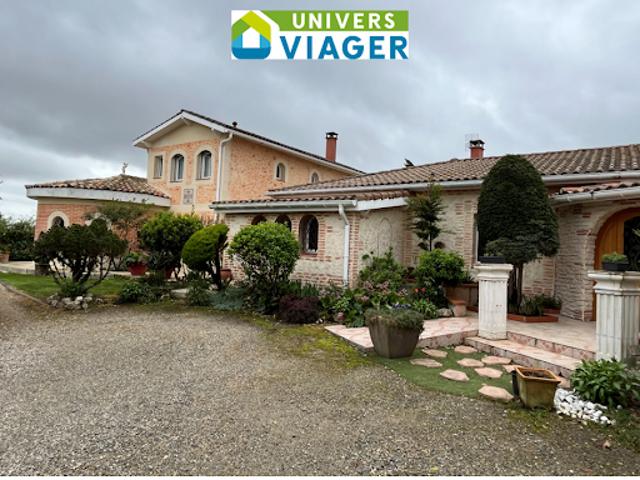 Vente Maison 10 pièces 364.65 m2 Montauban