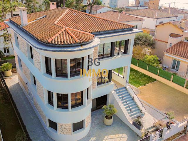 Vente Viager 13 pièces 300 m2 Saint Georges de Didonne