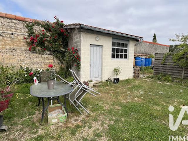 Vente Viager 4 pièces 63 m2 Luçon